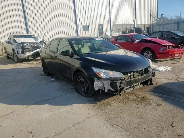 2016 Toyota Camry - Image 11