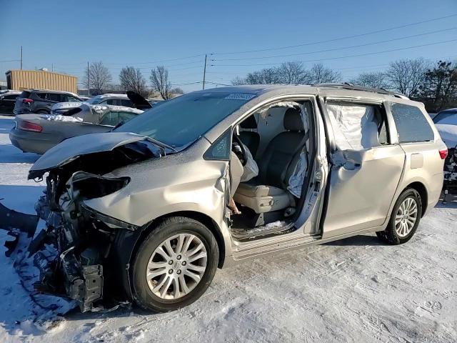2015 Toyota Sienna Xle VIN: 5TDYK3DC4FS680610 Lot: 88699455