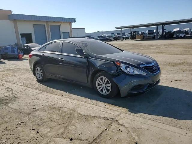 2011 Hyundai Sonata - Image 11