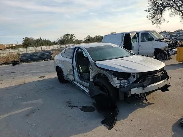 2016 Chevrolet Impala - Image 11