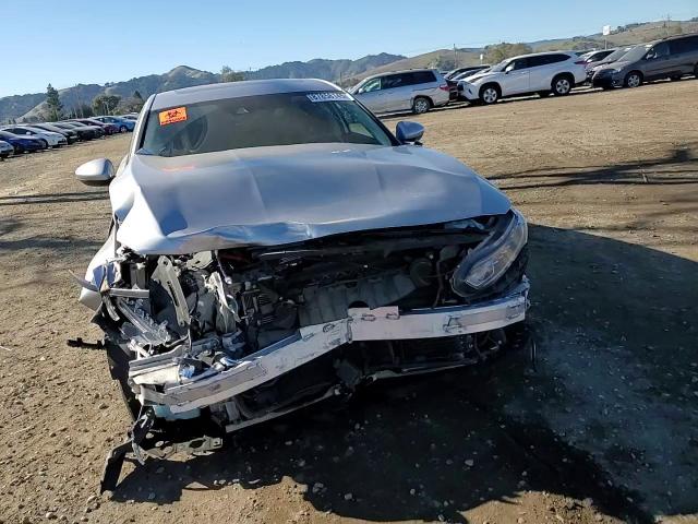 2020 Honda Accord - Image 11