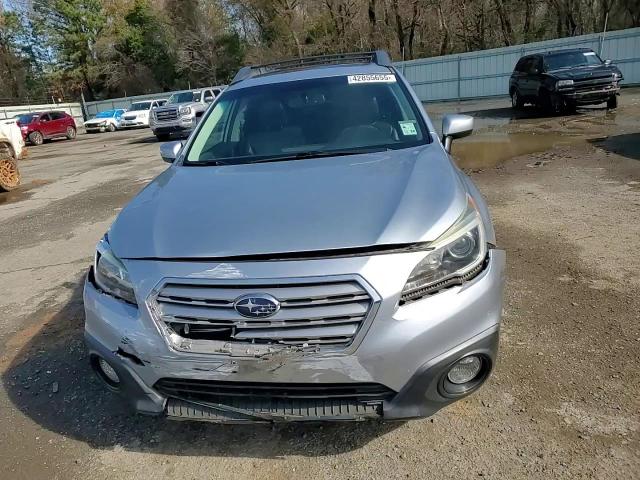 2015 Subaru Outback - Image 12