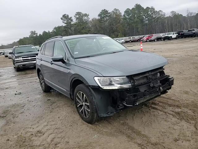 2020 Volkswagen Tiguan - Image 12