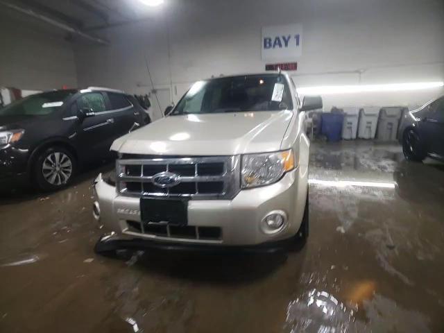 2012 Ford Escape - Image 13