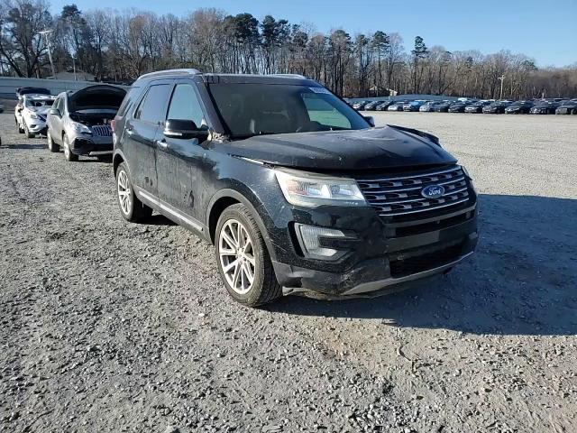 2016 Ford Explorer - Image 11