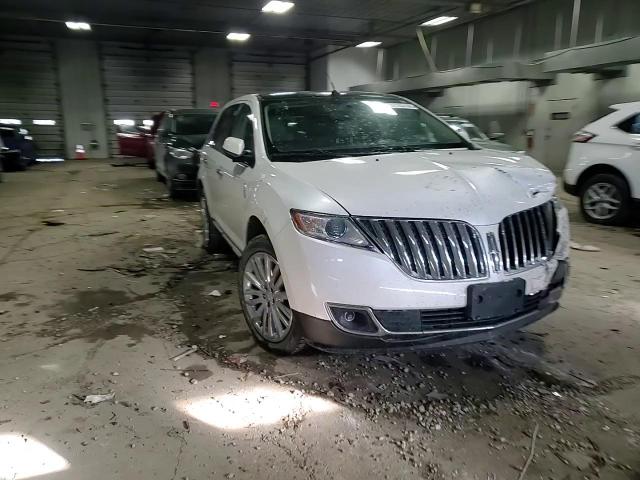 2014 Lincoln MKX - Image 11