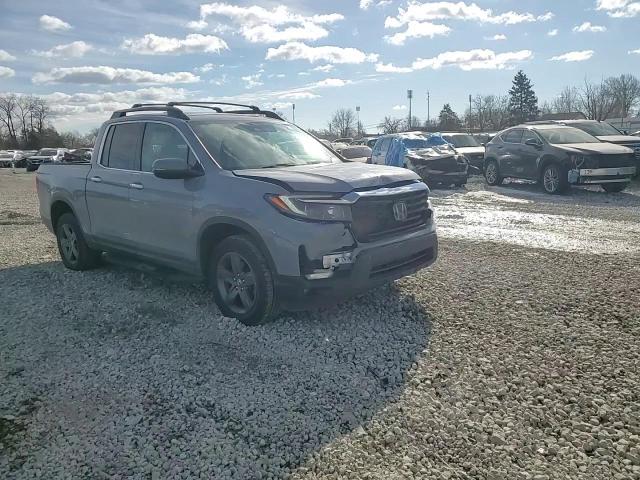 2022 Honda Ridgeline - Image 11
