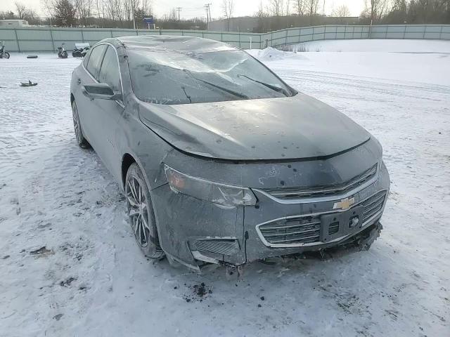 2017 Chevrolet Malibu - Image 11