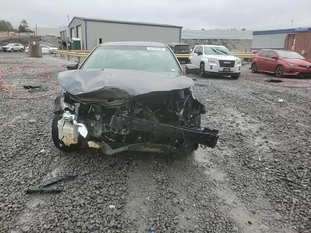 2016 Toyota Camry - Image 13
