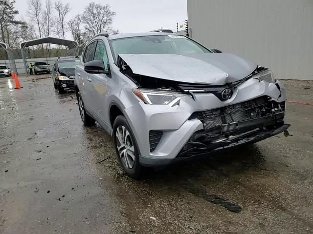 2017 Toyota RAV 4 - Image 14