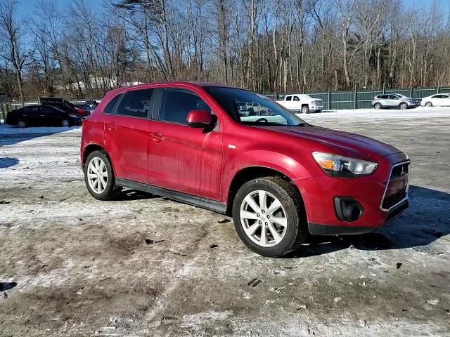 2013 Mitsubishi Outlander - Image 11