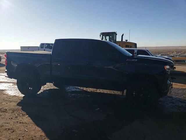 2020 Chevrolet Silverado - Image 13