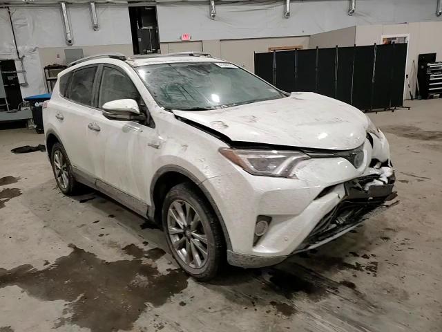 2018 Toyota RAV 4 - Image 11