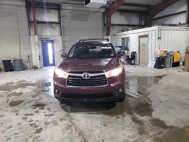 2016 Toyota Highlander - Image 15