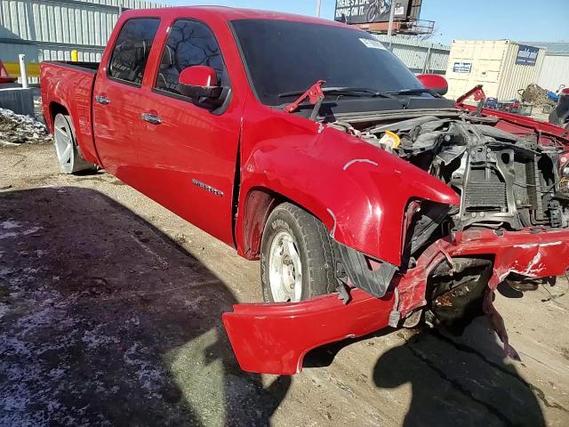2007 GMC Sierra - Image 11