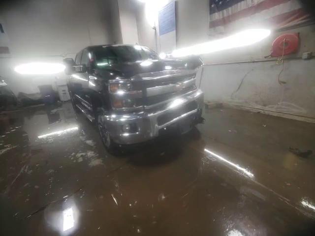 2015 Chevrolet Silverado - Image 13