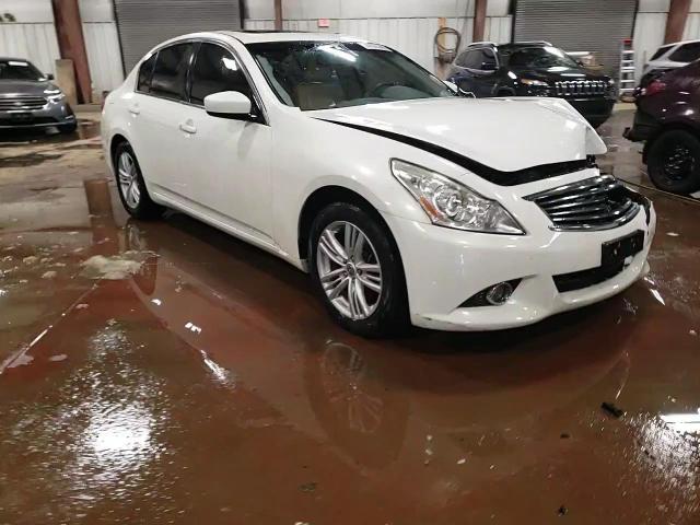 2013 Infiniti G - Image 13
