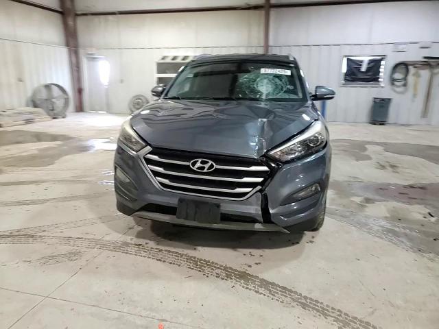 2017 Hyundai Tucson Limited VIN: KM8J33A2XHU352385 Lot: 87722425