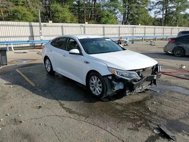 2016 Kia Optima - Image 13