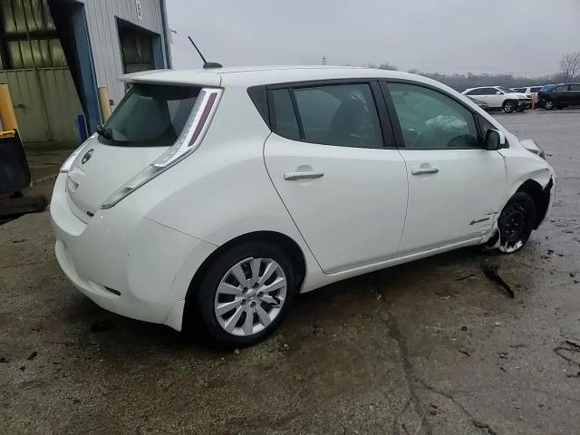 2015 Nissan Leaf - Image 13