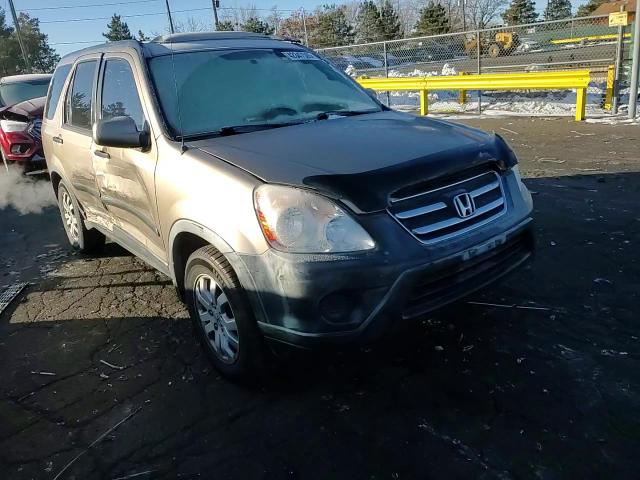 2005 Honda CR-V - Image 12