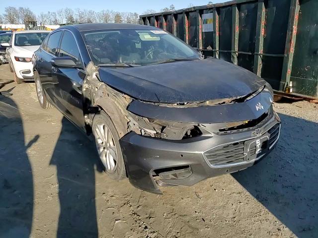 2017 Chevrolet Malibu - Image 11