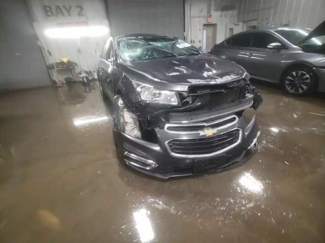 2015 Chevrolet Cruze - Image 13