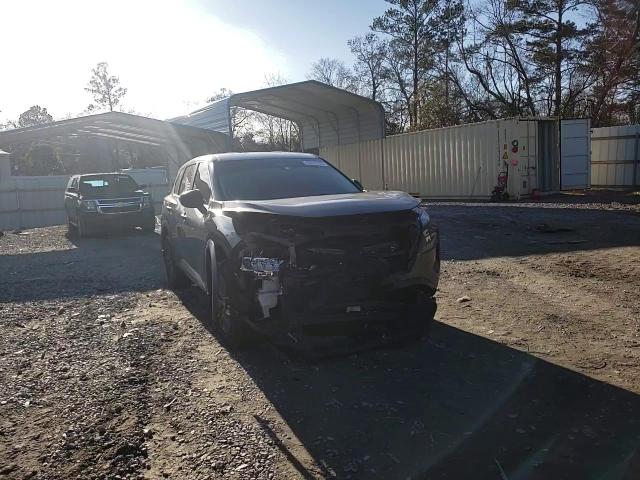 2021 Nissan Rogue - Image 11