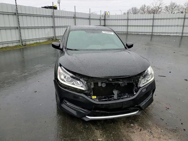 2016 Honda Accord - Image 11