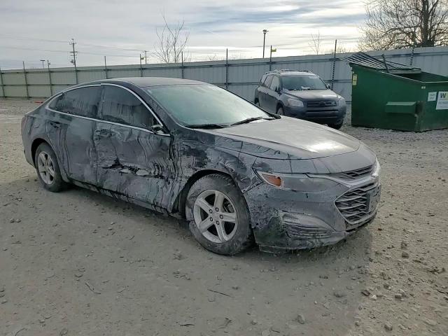 2022 Chevrolet Malibu - Image 11