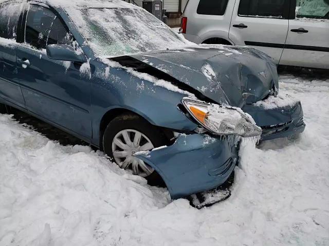 2003 Toyota Camry - Image 11