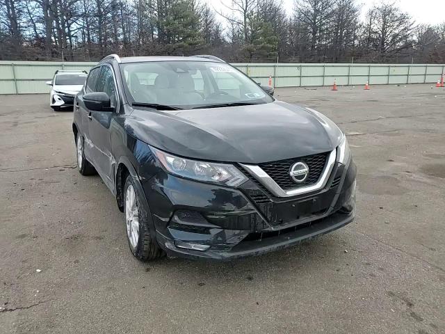 2020 Nissan Rogue - Image 12