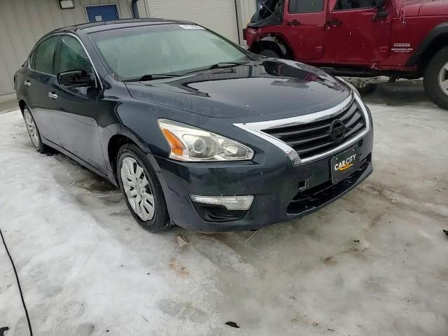 2013 Nissan Altima - Image 13