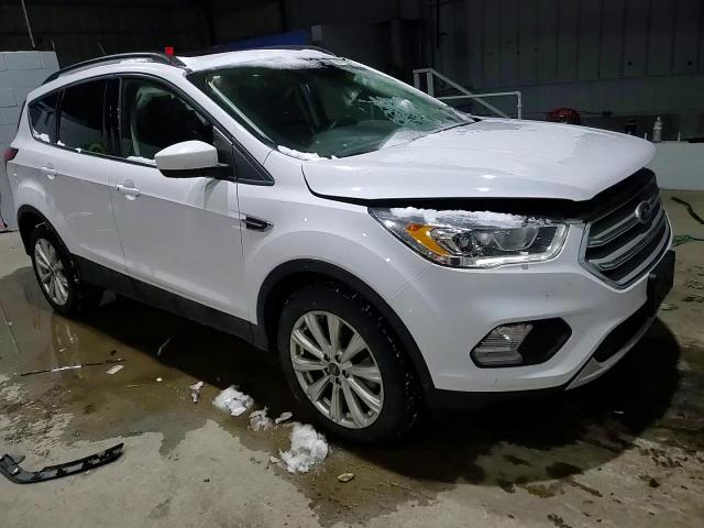 2019 Ford Escape - Image 12