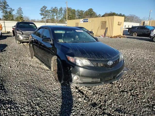 2012 Toyota Camry - Image 13