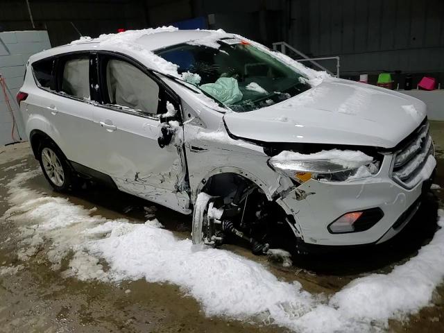 2019 Ford Escape - Image 14