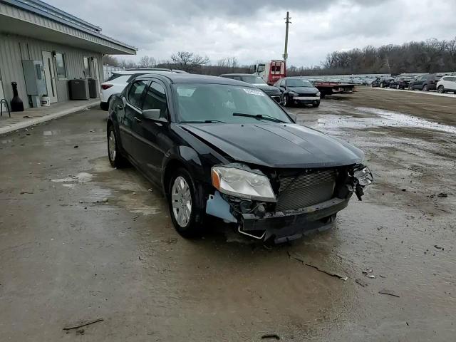 2014 Dodge Avenger - Image 14