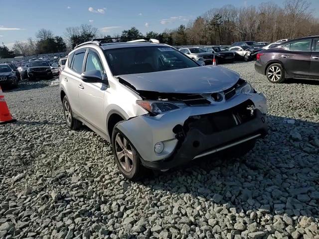 2015 Toyota RAV 4 - Image 11