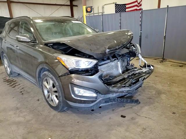 2014 Hyundai Santa Fe - Image 14