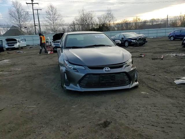 2015 Toyota tC - Image 11