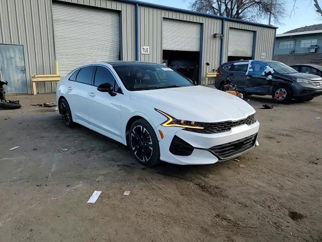 2021 Kia K5 - Image 10