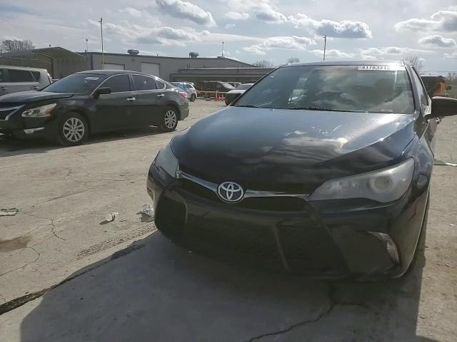 2016 Toyota Camry - Image 10