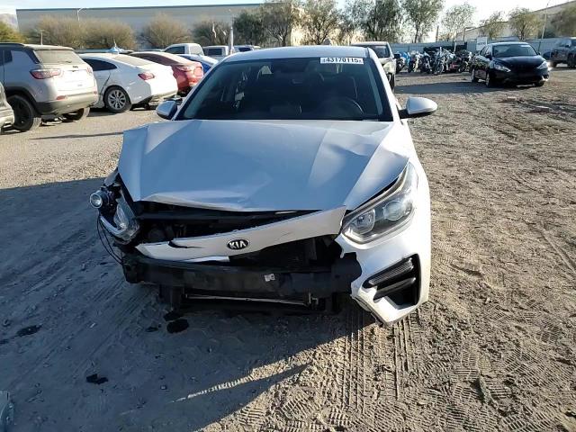 2021 Kia Forte - Image 14