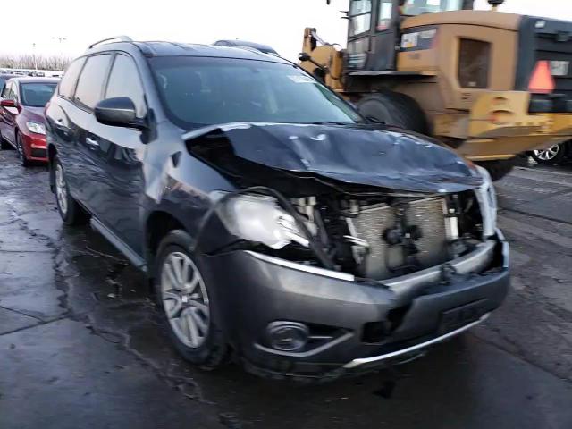 2014 Nissan Pathfinder - Image 14