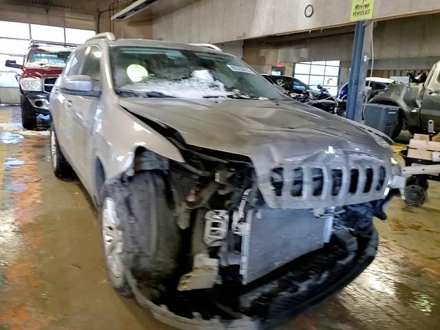 2020 Jeep Grand Cherokee - Image 12