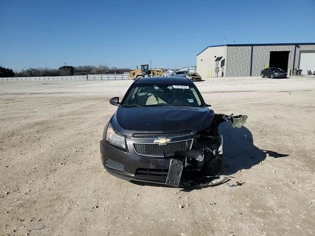 2014 Chevrolet Cruze - Image 11