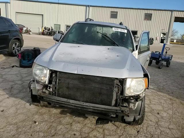 2009 Ford Escape - Image 12