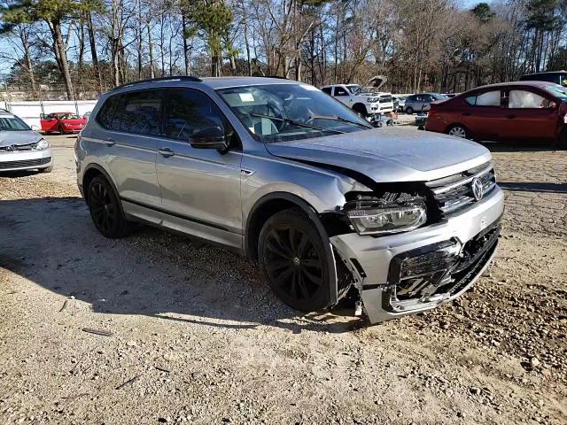2021 Volkswagen Tiguan - Image 14