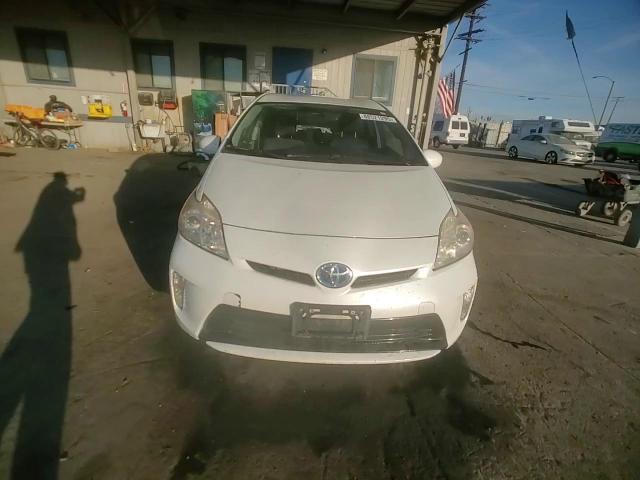 2013 Toyota Prius - Image 11