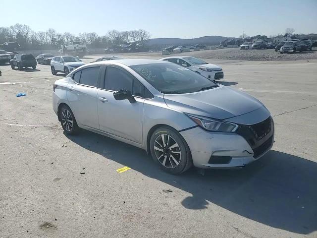 2021 Nissan Versa - Image 11